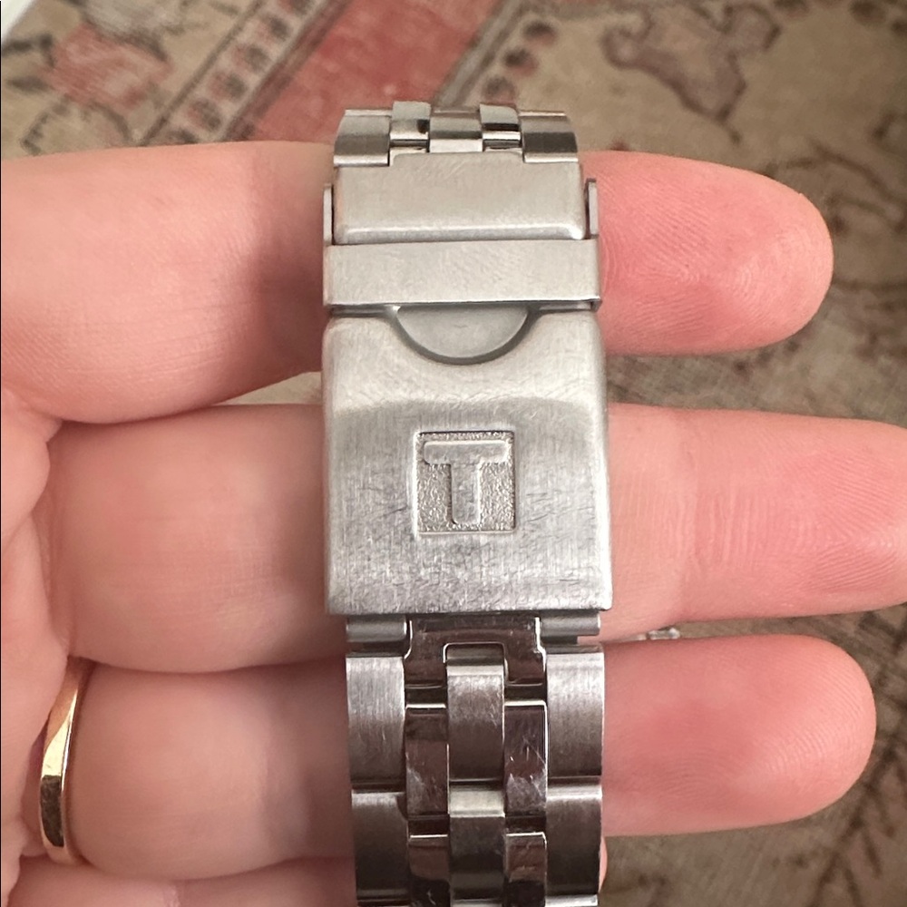 Tissot PRC 200 stainless steel chronograph watch 43mm - Picture 4 of 8